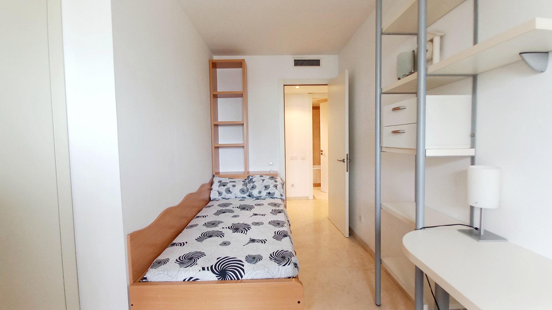 LUXURY: Spectacular 14th floor apartment in Diagonal Mar