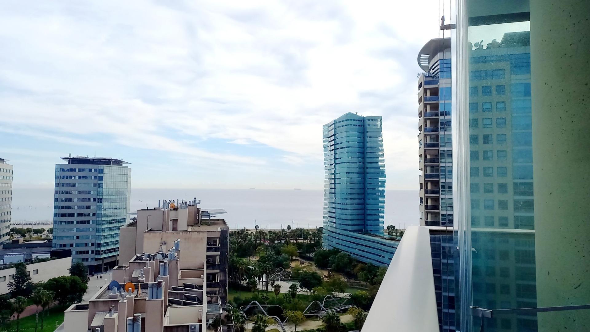 LUXURY: Spectacular 14th floor apartment in Diagonal Mar