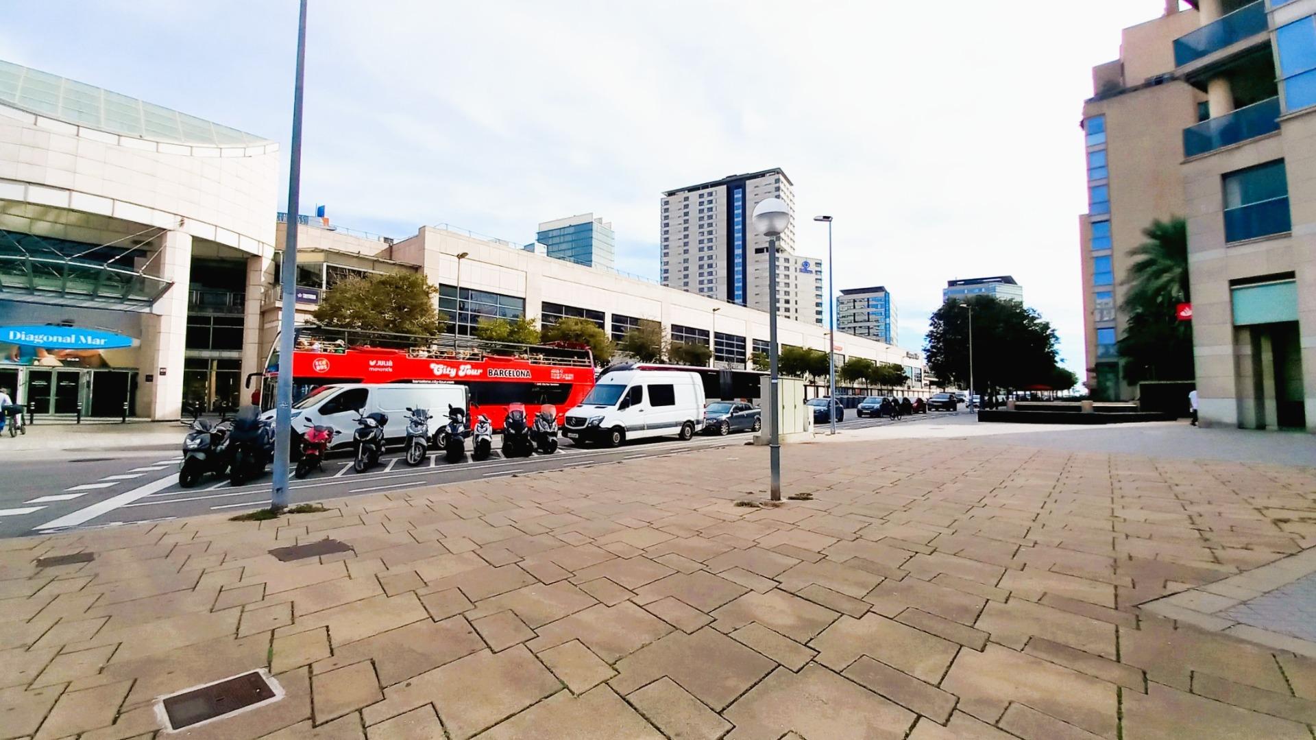 LUXURY: Spectacular 14th floor apartment in Diagonal Mar