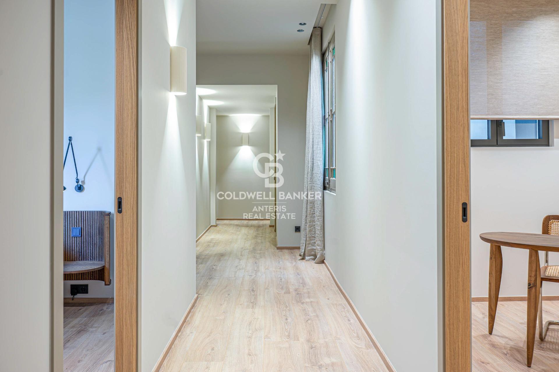 Piso en venta reformado a estrenar ubicado en el Quadrat d’Or con balcones típicos del Eixample