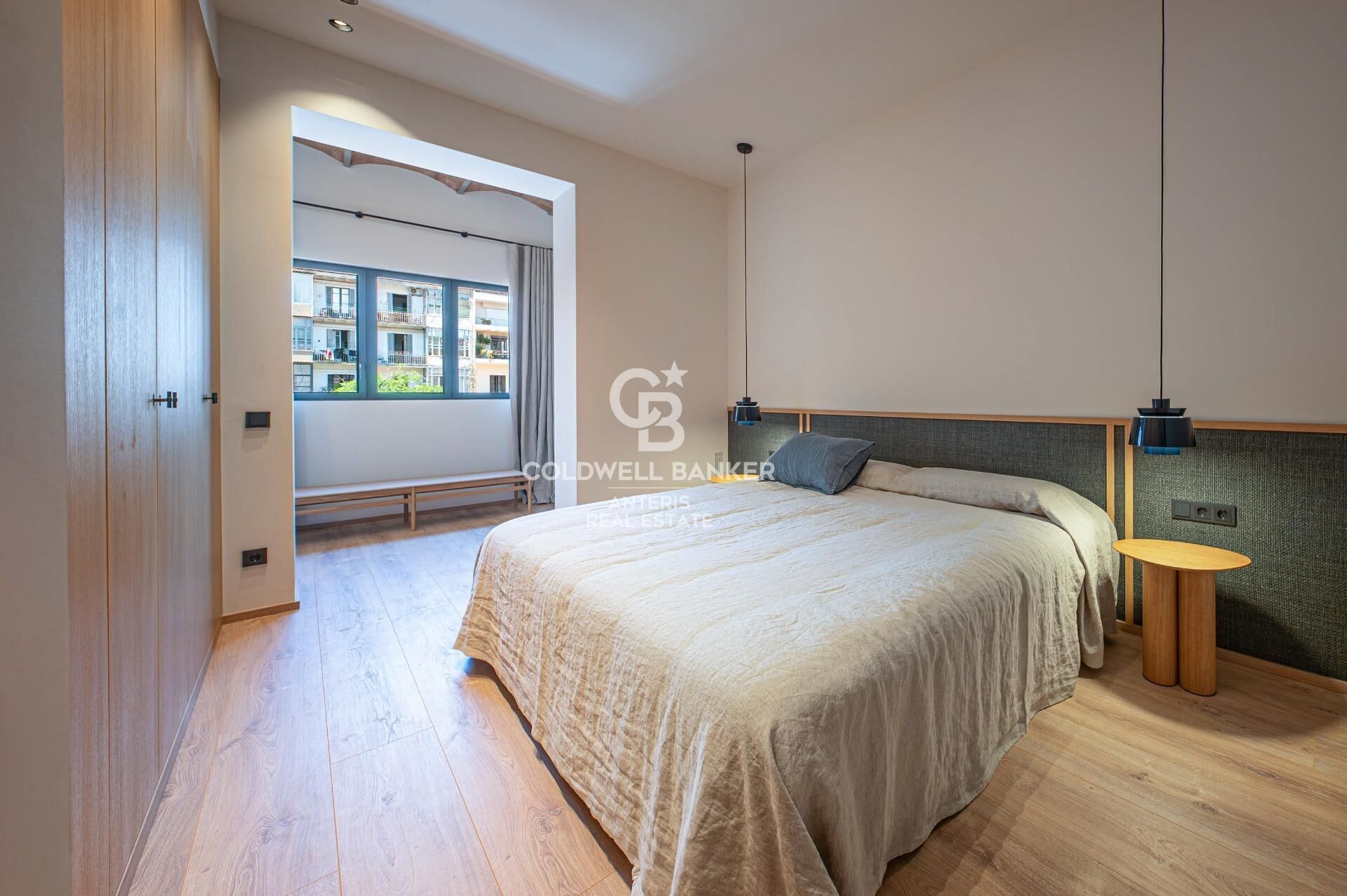 Piso en venta reformado a estrenar ubicado en el Quadrat d’Or con balcones típicos del Eixample