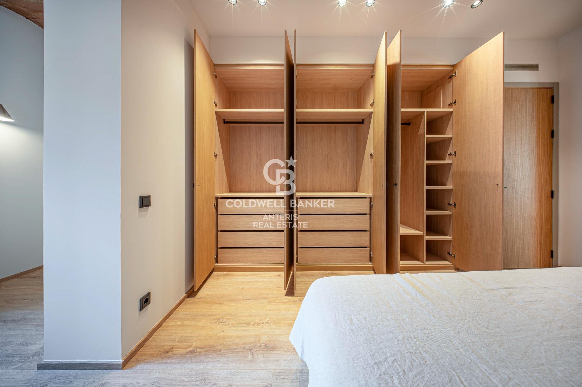 Piso en venta reformado a estrenar ubicado en el Quadrat d’Or con balcones típicos del Eixample