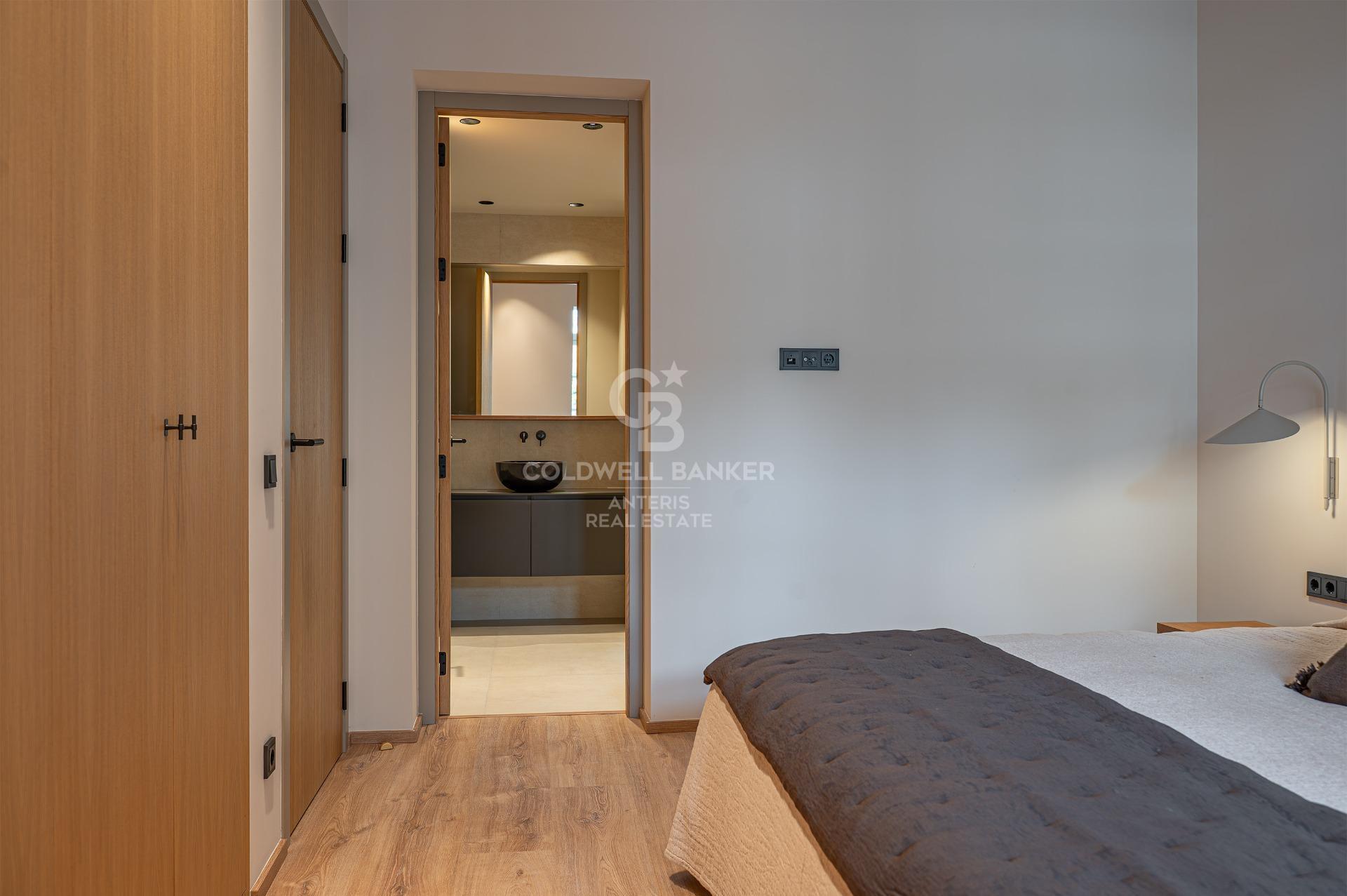 Piso en venta reformado a estrenar ubicado en el Quadrat d’Or con balcones y una pequeña terraza