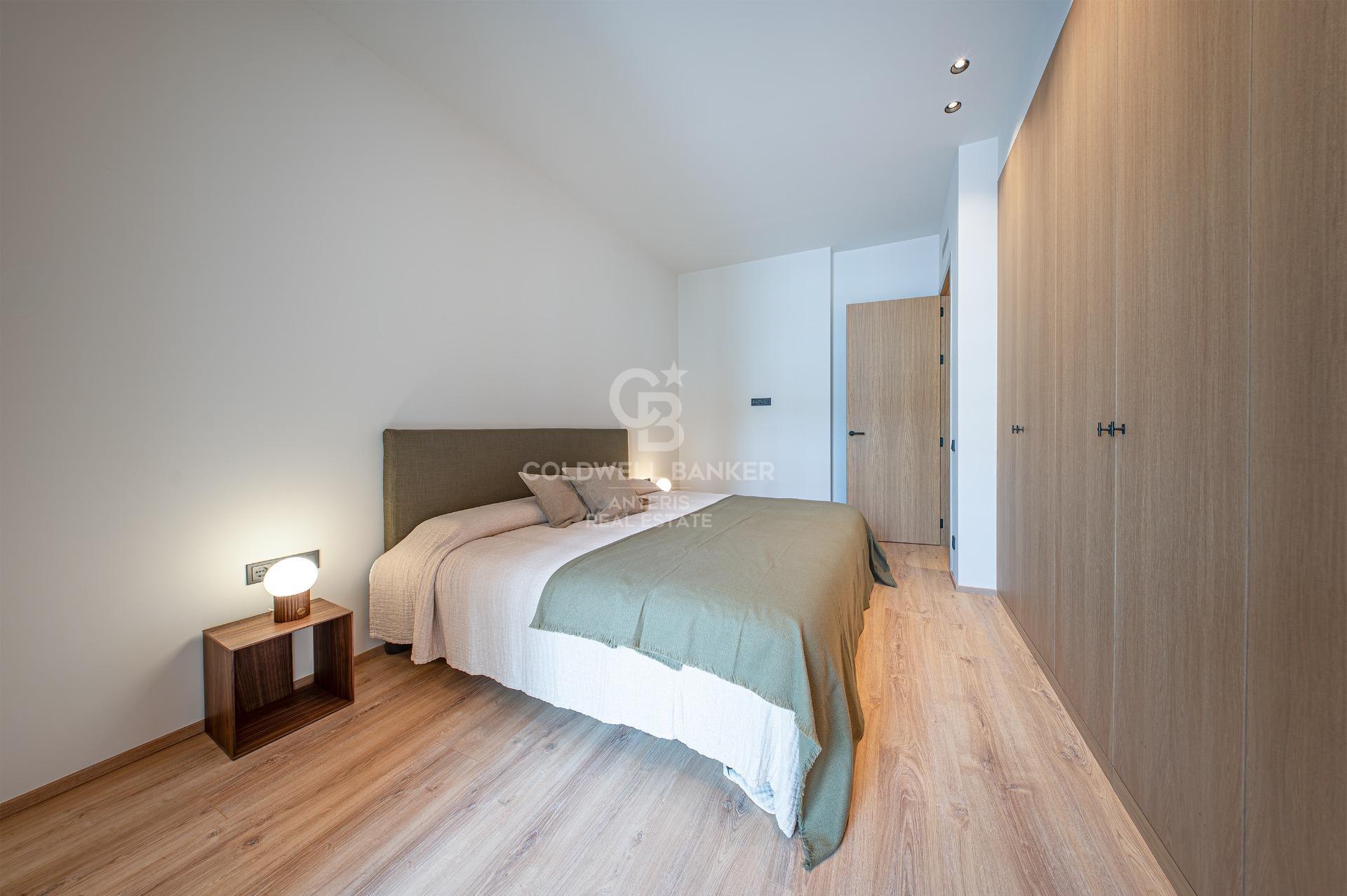 Piso en venta reformado a estrenar ubicado en el Quadrat d’Or con balcones y una pequeña terraza