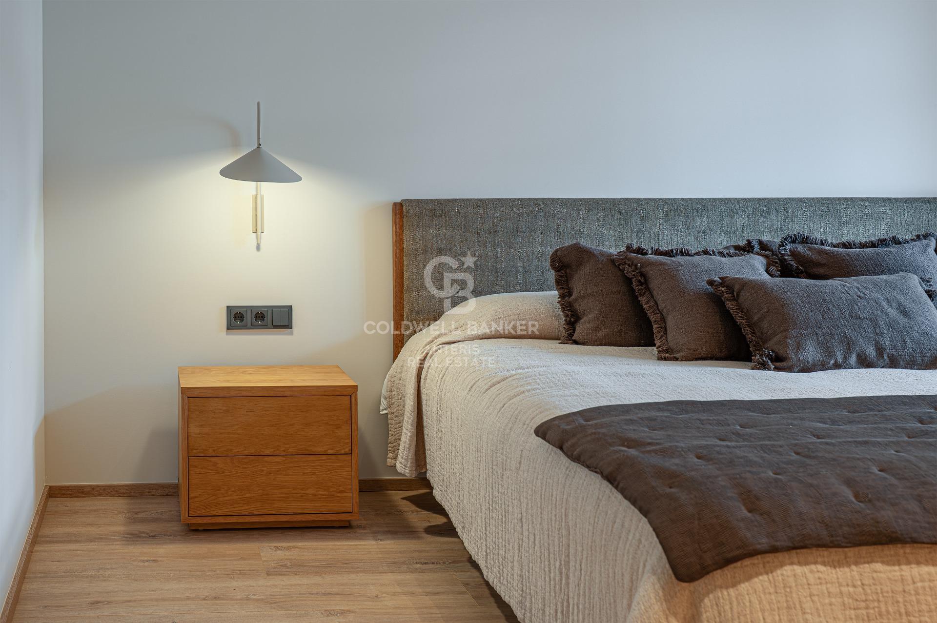 Piso en venta reformado a estrenar ubicado en el Quadrat d’Or con balcones y una pequeña terraza