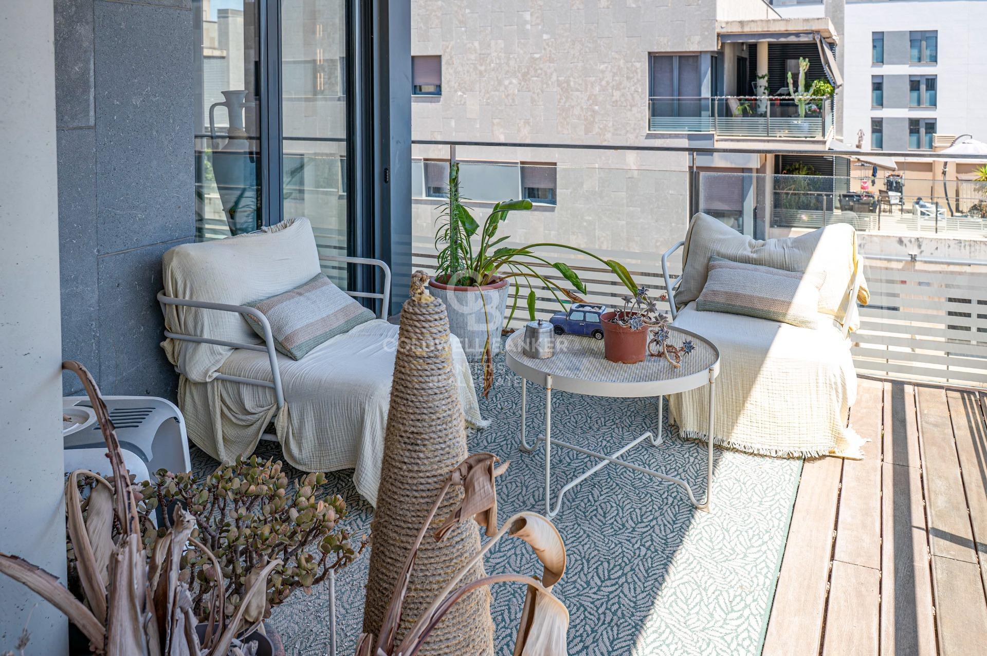 Exclusivo ático con doble terraza junto al Port de Badalona