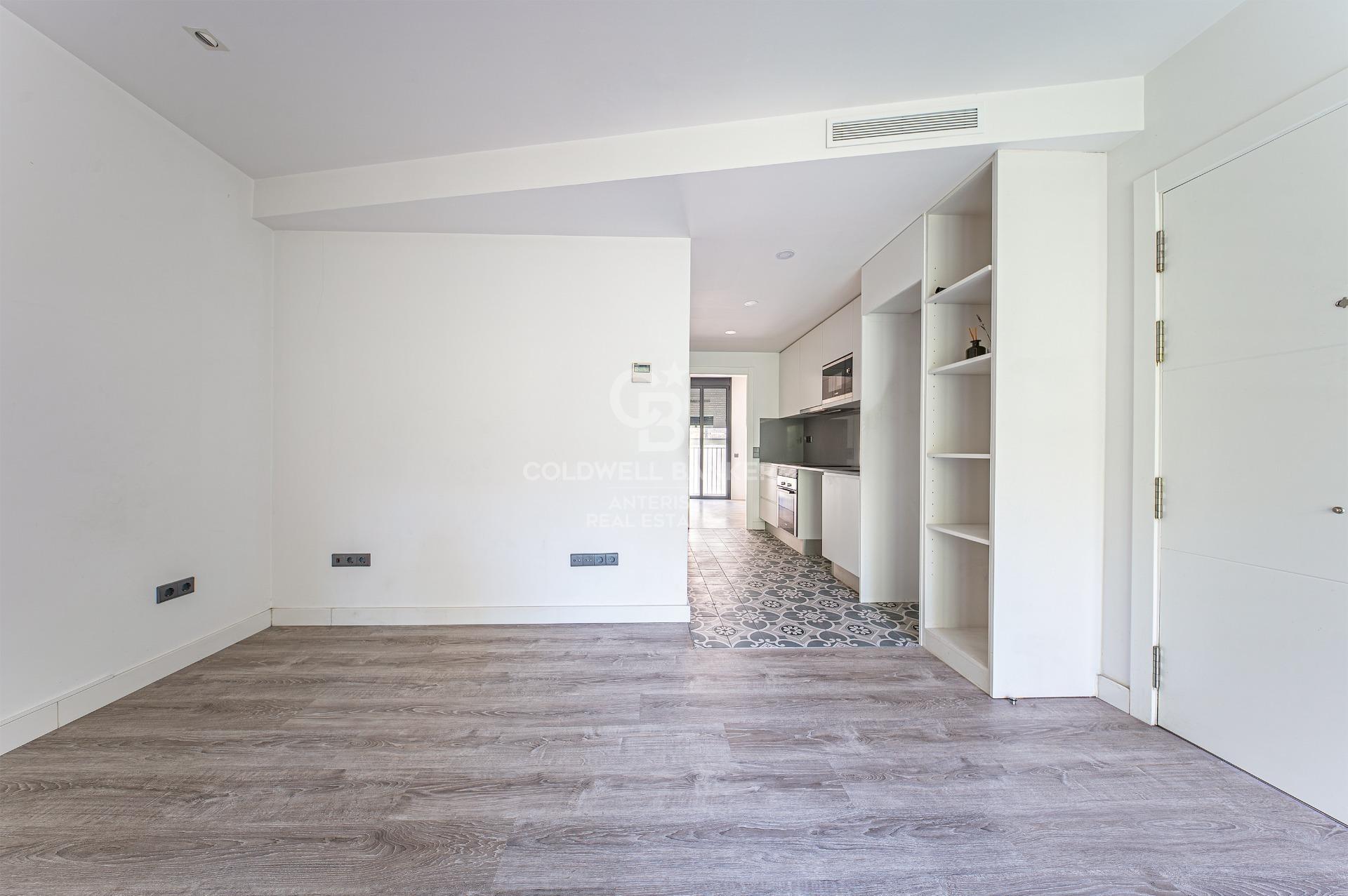 Apartment for sale in Vila de Gràcia located in a building constructed in 2018.