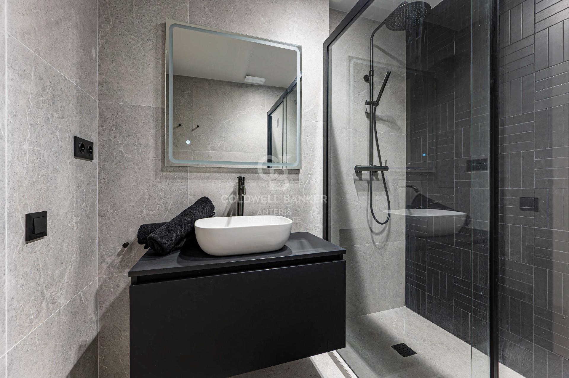 Space, Light and Design in a Refurbished Stately Building