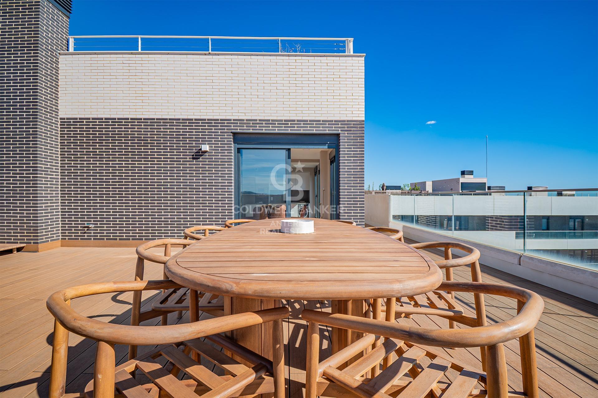 New development penthouse with two parking spaces, a storage room, and a communal area with a swimming pool