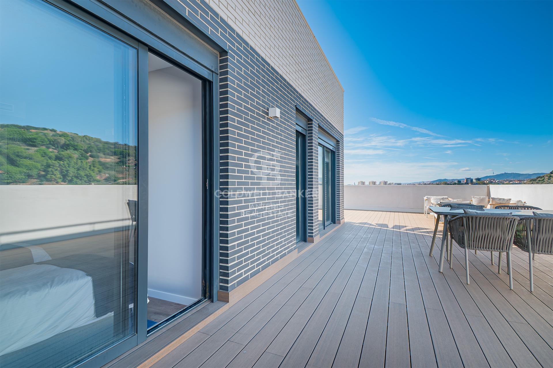 New development penthouse with two parking spaces, a storage room, and a communal area with a swimming pool