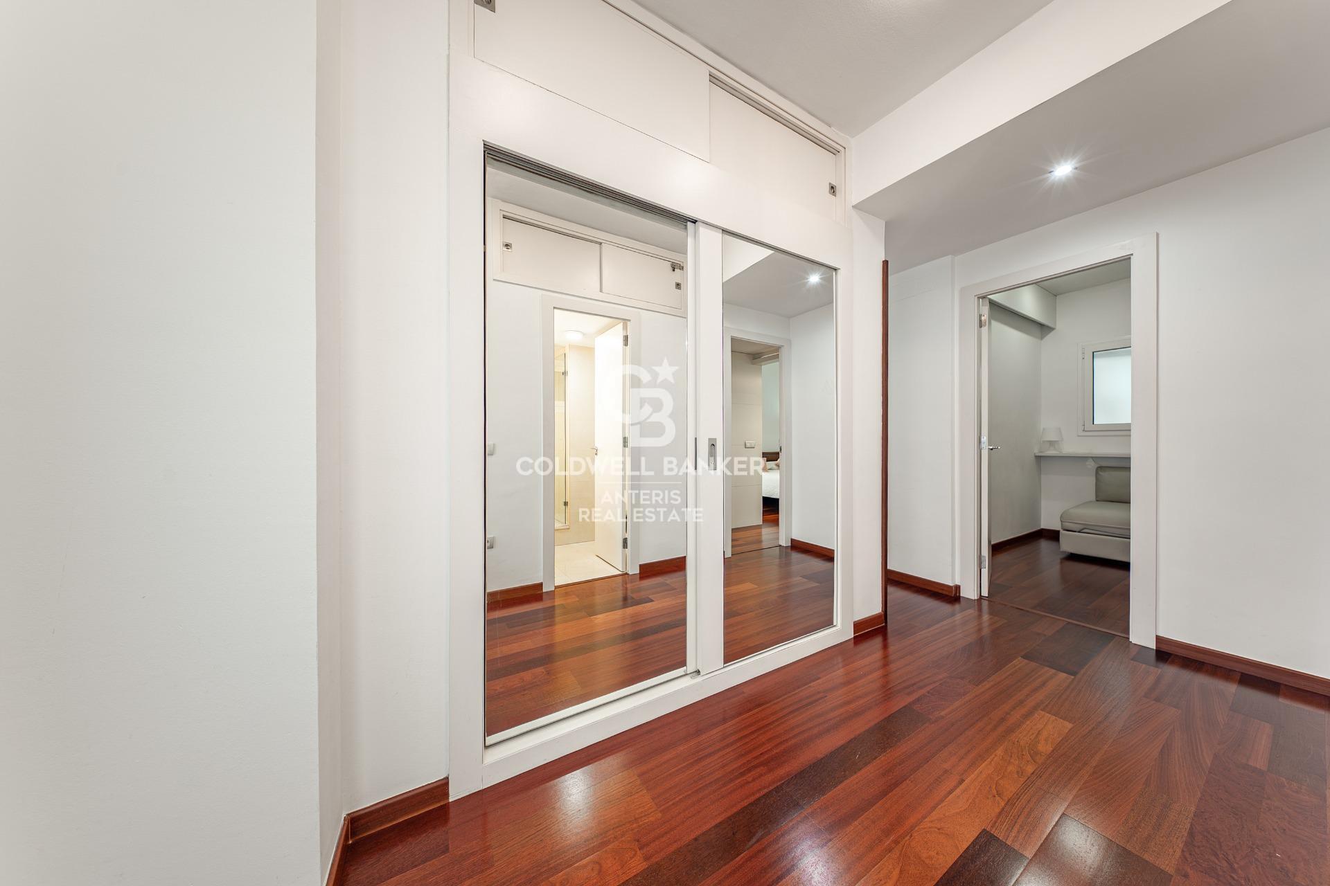 Exclusivo piso luminoso en Enric Granados