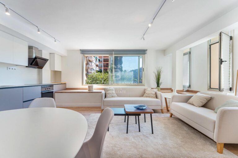 Newly renovated property with storage room in a building with concierge service.