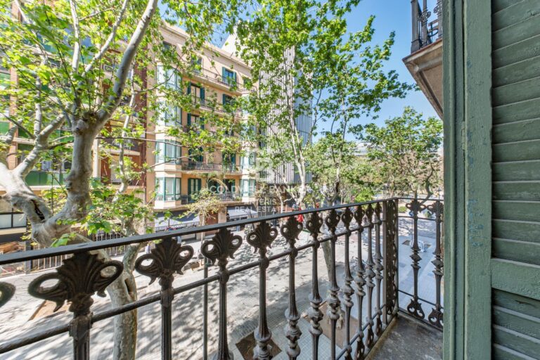 Exclusivo piso en Enric Granados - amueblado y decorado con gusto exquisito