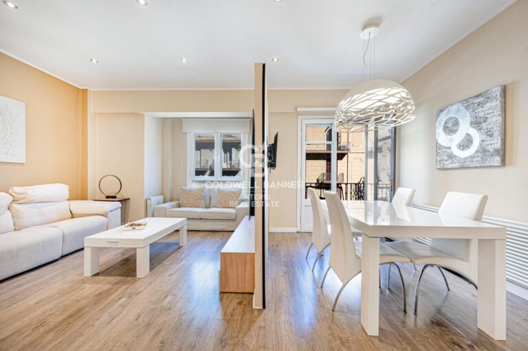 Elegance and comfort in a prime location in Dreta de l’Eixample.