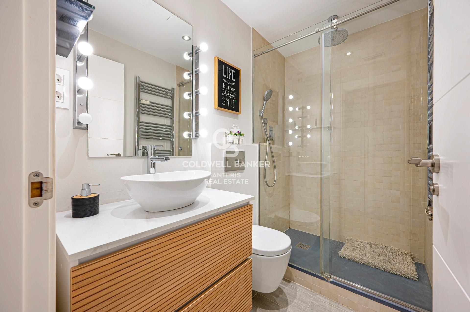Elegance and comfort in a prime location in Dreta de l’Eixample.