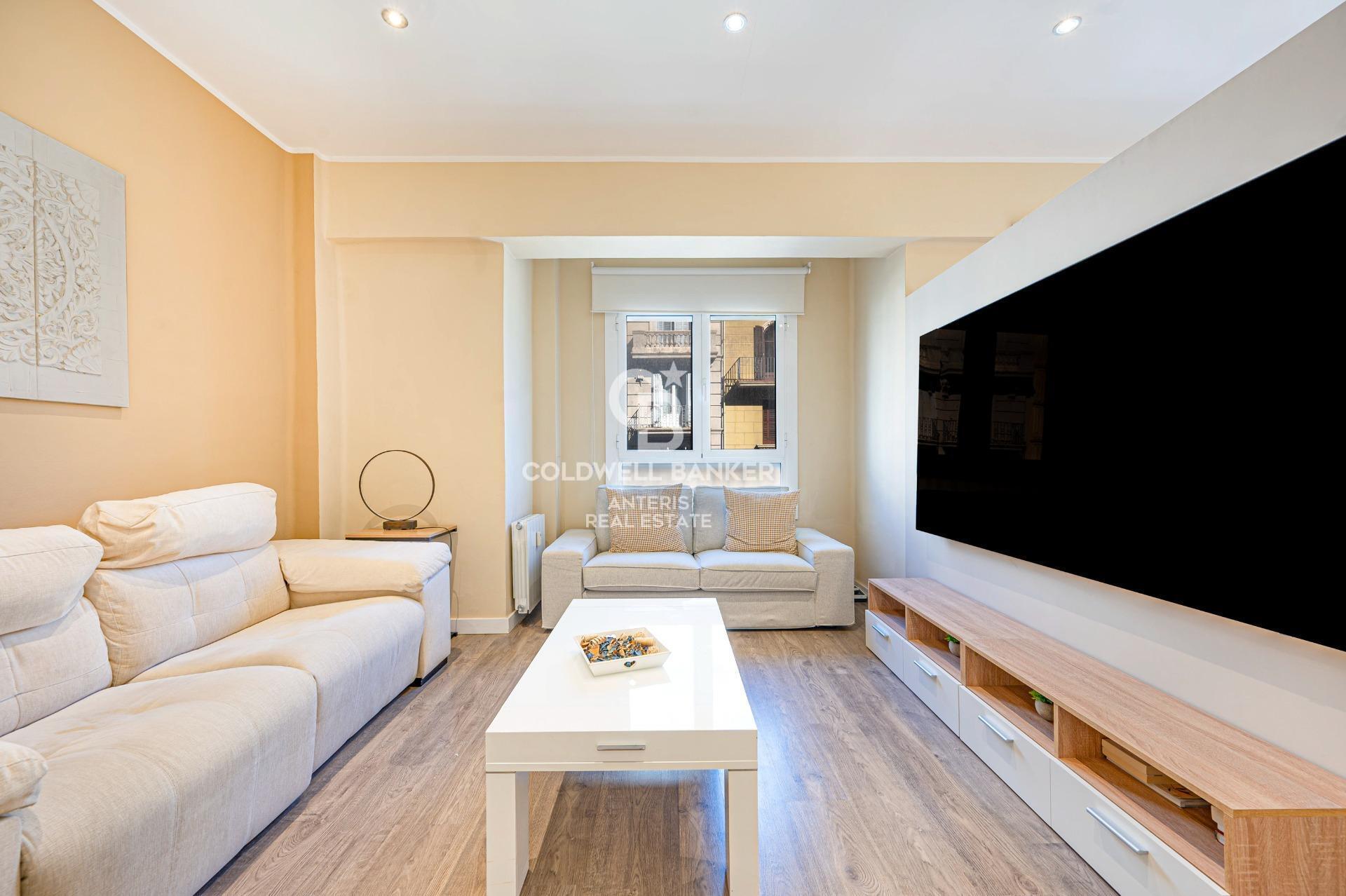 Elegance and comfort in a prime location in Dreta de l’Eixample.