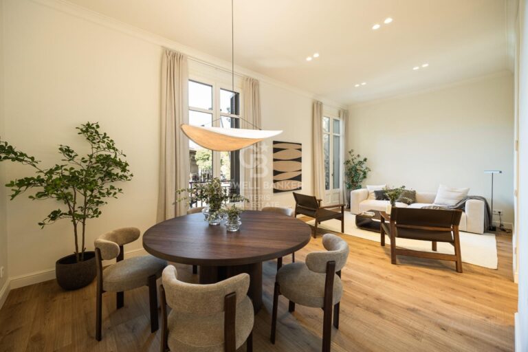 Exclusive residence in a prestigious period building in L’Antiga Esquerra de l’Eixample
