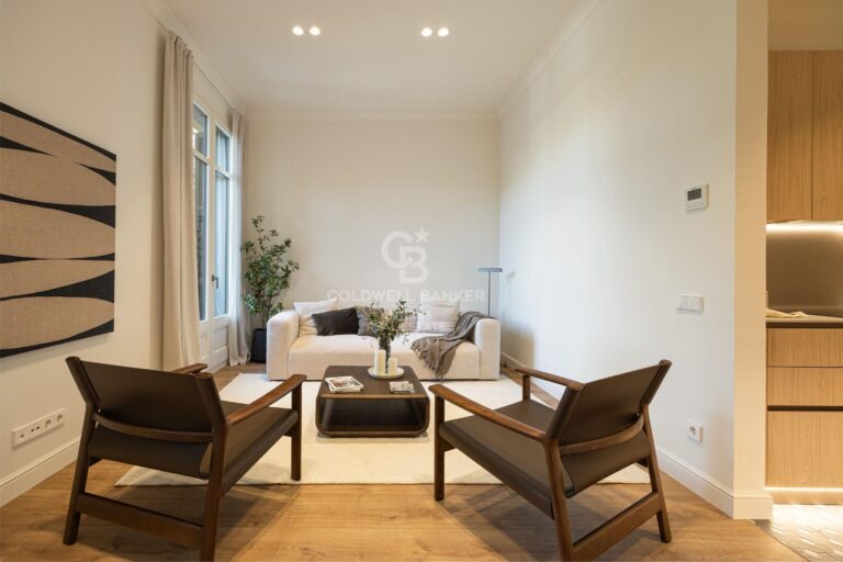 Exclusive residence in a prestigious period building in L’Antiga Esquerra de l’Eixample