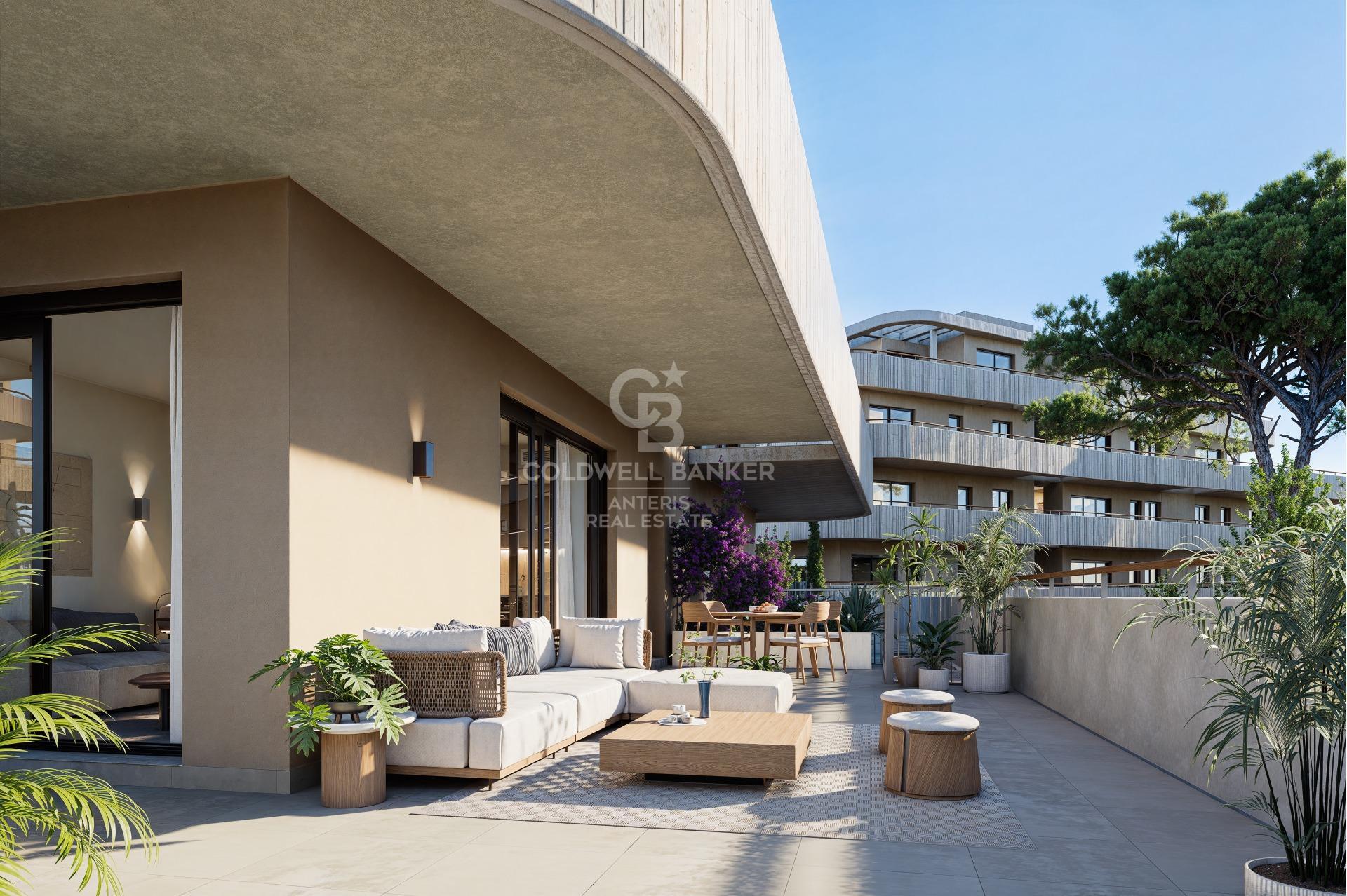 Unique apartments right next to Platja Fenals, in the heart of the Costa Brava